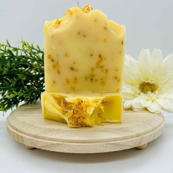 Lemongrass Handmade Soap Bar Natural Vegan - Picture 2 of 2